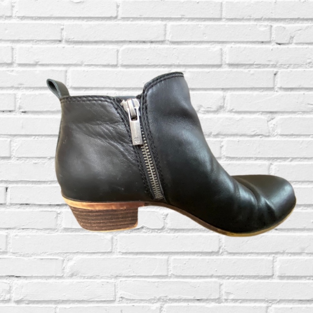 Lucky 🍀 Brand Black Leather Booties